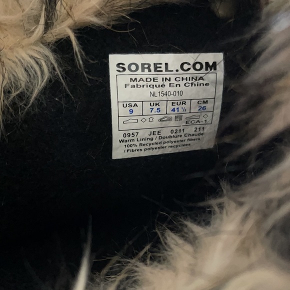 SOREL winter boots - Picture 3 of 4